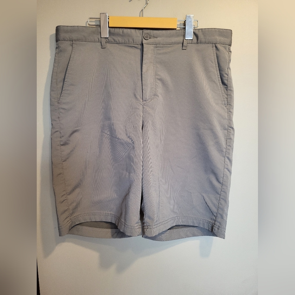 Sunice Men Casual Shorts, Size 36
